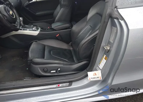 2015 Audi A5 2.0T Premium из США, поврежденный, VIN WAUMFAFR2FA043959